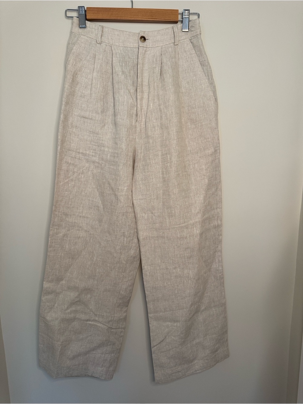 REFORMATION Mason Linen Trousers in Oatmeal 2 - Picture 2 of 11